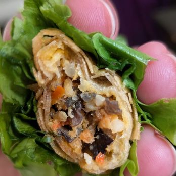 Pho Luu - Inside the egg roll - Vietnamese Near Me - Escondido, California Pho Luu - Inside the egg roll - Vietnamese Near Me - Escondido, California