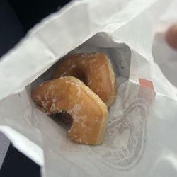 Shipley Do-Nuts - Classic Glazed 2