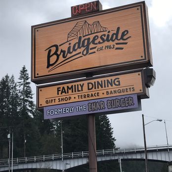 Bridgeside - Signage from the street - American Near Me - Cascade Locks, Oregon