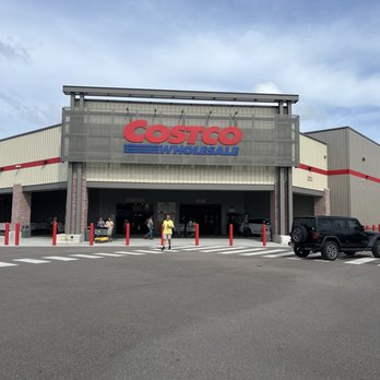 Costco - Entrance - Wholesale Stores Near Me - Stuart, Florida
