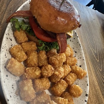 Toasted Rooster Cafe - basic cheese burger with tots - Breakfast & Brunch Near Me - Sacramento, California