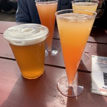 Lookout Farm Brewing & Cider - Breweries Near Me - Natick, Massachusetts