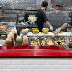 Halal Grill Bros Brooklyn - Chefs working