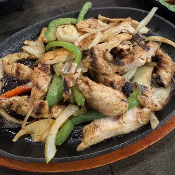 Casa Real - Chicken fajitas - Mexican Near Me - Las Vegas, Nevada Casa Real - Chicken fajitas - Mexican Near Me - Las Vegas, Nevada