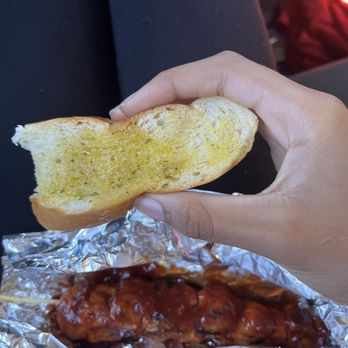 Yoyo's Pinchos 2 - Meat kabob - Food Trucks Near Me - Orlando, Florida