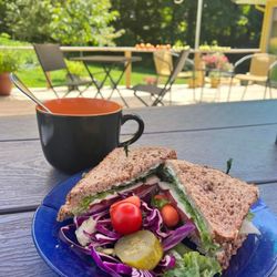 The Soup Shop - Hot soup and freshly made sandwiches