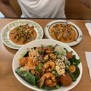 Nourish - Summer Salad with Prawns Sweet Potacos - Chicken/Dukkah - Juice Bars & Smoothies Near Me - Eugene, Oregon