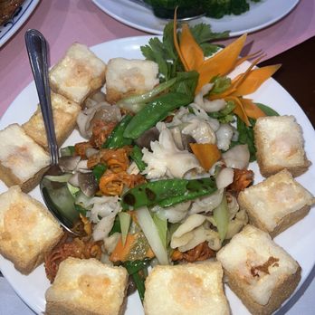 Golden Seafood Restaurant - Seafood Near Me - Edison, New Jersey