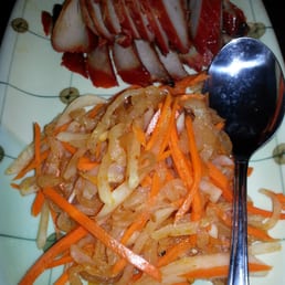 Bbq combo with pork and jellyfish Bbq combo with pork and jellyfish
