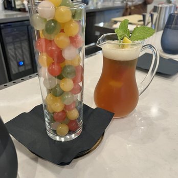 Podmore - Cocktail Bars Near Me - Honolulu, Hawaii Podmore - Cocktail Bars Near Me - Honolulu, Hawaii