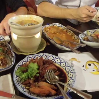 Thevy - Table de riz - Thai Near Me - Brussels, BRU