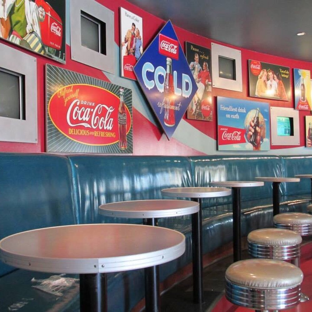 Coca Cola Store - Great lines. Seating at the soda shop. Niagara Coca-Cola store - Department Stores Near Me - Niagara Falls, Ontario