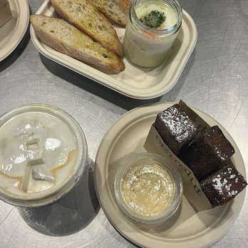 Eggslut - Slut, vanilla cold brew, new French toast - Breakfast & Brunch Near Me - Los Angeles, California Eggslut - Slut, vanilla cold brew, new French toast - Breakfast & Brunch Near Me - Los Angeles, California