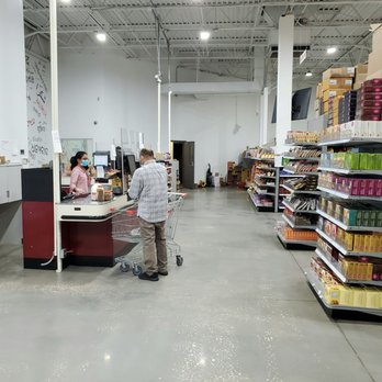 Taaza Mart - Jan 2021: Two checkout registers. (NO returns of any kind...supposedly due to Covid fears. Ugh) - Indian Near Me - Tampa, Florida