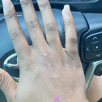 City Nail Spa - Paint on hands - Nail Salons Near Me - Suffolk, Virginia
