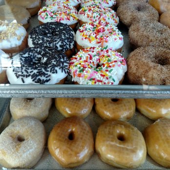 Granny's Donuts - Bakeries Near Me - Long Beach, California Granny's Donuts - Bakeries Near Me - Long Beach, California