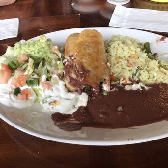 Tipicos Los Reyes - Salvadoran Near Me - Manassas, Virginia