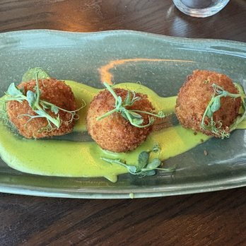 Lou Lou’s Tavern - Arancini special - Beer, Wine & Spirits Near Me - Charleston, South Carolina Lou Lou’s Tavern - Arancini special - Beer, Wine & Spirits Near Me - Charleston, South Carolina