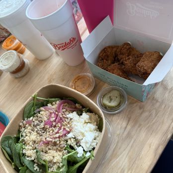 Bossy Beulah's Winston-Salem - Quinoa salad and wings - Sandwiches Near Me - Winston-Salem, North Carolina Bossy Beulah's Winston-Salem - Quinoa salad and wings - Sandwiches Near Me - Winston-Salem, North Carolina