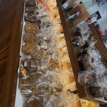 85°C Bakery Cafe-Jurupa Valley - Bakeries Near Me - Jurupa Valley, California 85°C Bakery Cafe-Jurupa Valley - Bakeries Near Me - Jurupa Valley, California