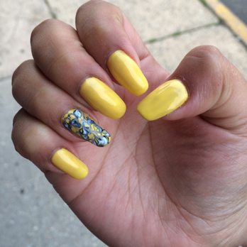Liza's Nails - Nail Salons Near Me - Bogota, New Jersey