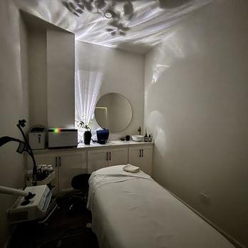 Detoxia - Skin Care Near Me - Pasadena , California Detoxia - Skin Care Near Me - Pasadena , California