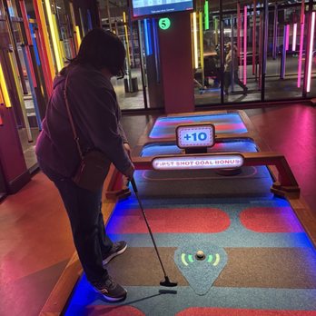 Puttshack - Hole 5 - Mini Golf Near Me - Atlanta, Georgia