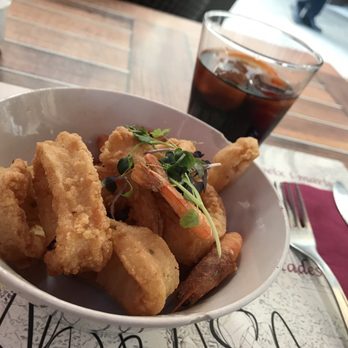 Calabrasa - Fried squid and shrimps - Brasseries Near Me - Barcelona, B