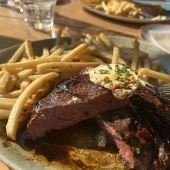 Cibo Wine Bar - Wine Bars Near Me - Toronto, Ontario