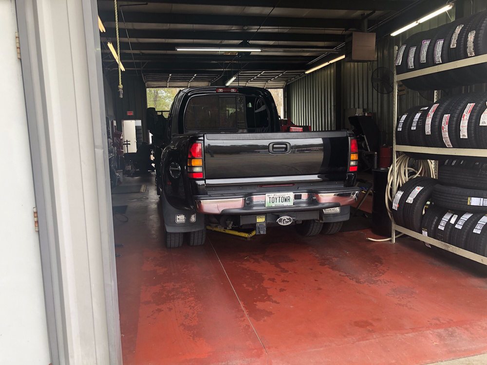 OLD HICKORY CAR CARE CENTER Updated August 2024 15 Photos & 19