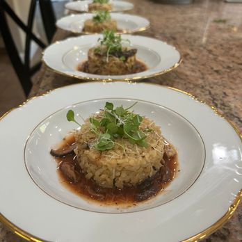 What's Cooking Chef - Private Dinner Party
Wild Mushroom Risotto w/ a Tomato Mushroom Consume - Personal Chefs Near Me What's Cooking Chef - Private Dinner Party
Wild Mushroom Risotto w/ a Tomato Mushroom Consume - Personal Chefs Near Me