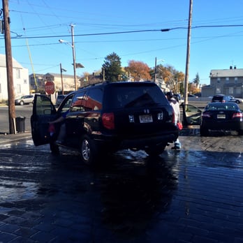 Super Car Wash & Quick Lube - Excellent fast service - Oil Change Stations Near Me - Elizabeth, New Jersey