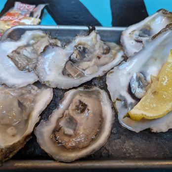 Atlantic Beer & Oyster - Oysters - Seafood Near Me - Winter Park, Florida