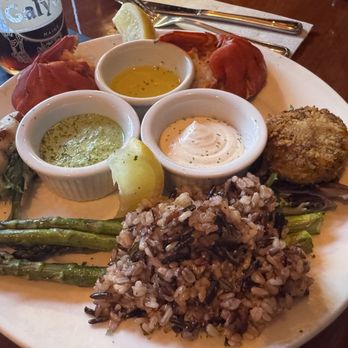 Galyn's - Maine Combination - the sauces were amazing. - Seafood Near Me - Bar Harbor, Maine Galyn's - Maine Combination - the sauces were amazing. - Seafood Near Me - Bar Harbor, Maine