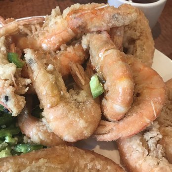 Lee Wing Wah Restaurant - Chinese Near Me - Chicago, Illinois