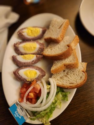 Harp & Celt Irish Pub & Restaurant by null