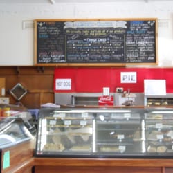 Putker's Kilmore Bakery - The vast menu board