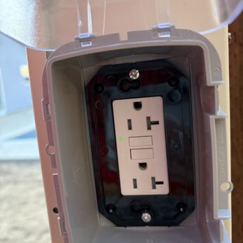 Kern Pools - Upside down outlet. One was not GFCI which should be since so close to the pool - Pool & Hot Tub Service Near Me - Bakersfield, California Kern Pools - Upside down outlet. One was not GFCI which should be since so close to the pool - Pool & Hot Tub Service Near Me - Bakersfield, California