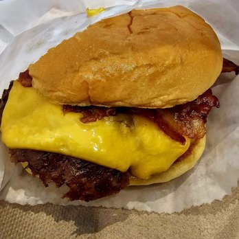 Shake Shack Secaucus - Bacon Cheeseburger - Burgers Near Me - Secaucus, New Jersey Shake Shack Secaucus - Bacon Cheeseburger - Burgers Near Me - Secaucus, New Jersey