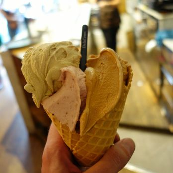DelaCrem - @endoedibles on Instagram for more - Ice Cream & Frozen Yogurt Near Me - Barcelona, B