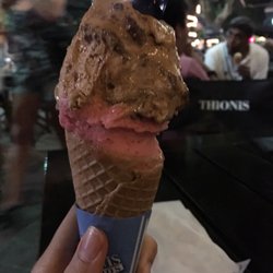 Thionis - Chocotorta y frutilla al agua