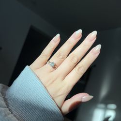 916 Nailabs - Re-fill full set, nude pearl with a heart.