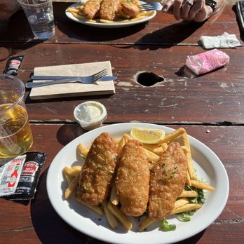 Alice's Restaurant - Fish and Chips and Trum Pilsner on tap. - Diners Near Me - Woodside, California Alice's Restaurant - Fish and Chips and Trum Pilsner on tap. - Diners Near Me - Woodside, California