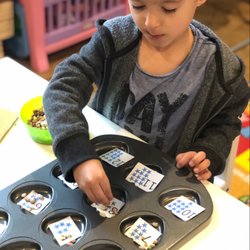 The Keiki Clubhouse Childcare & Preschool - Sorting and counting