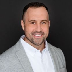 Marriage and Family Therapy - Kody Evans, LMFT, helping adults and couples through therapy and marriage counseling for anxiety and relationship challenges.