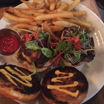 The Craft House - Pork belly sliders - Gastropubs Near Me - Clovis, California