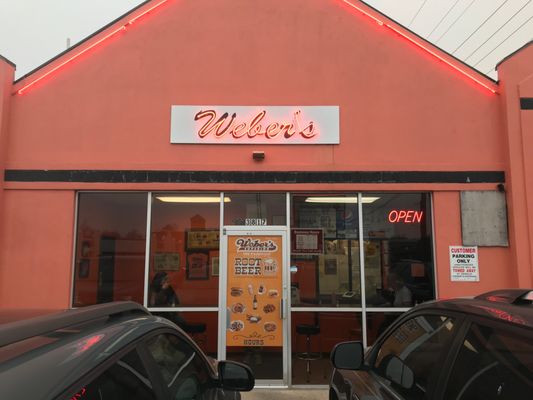 Weber's Superior Root Beer Drive-in by null