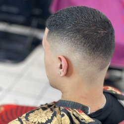 Unique Blendz Barbershop - Walk ins Welcome 725 Paredes Line Rd