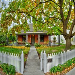 Cyrus Jacobs-Uberuaga Historic Boarding house
