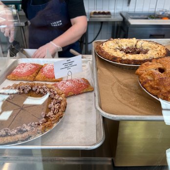 Lulu Green - Pie - Vegan Near Me - Boston, Massachusetts